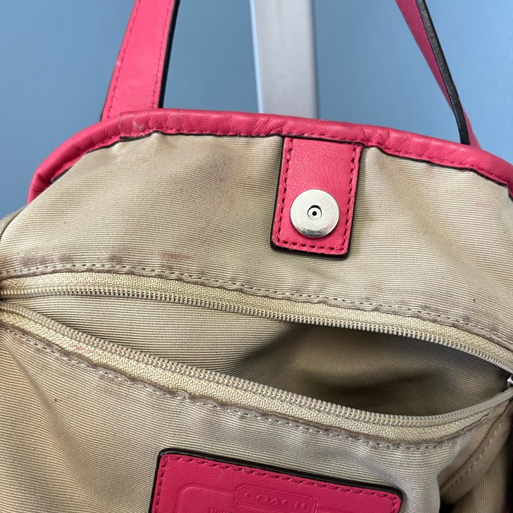 Coach Pink Leather Shoulder Bag - Picture 11 of 16